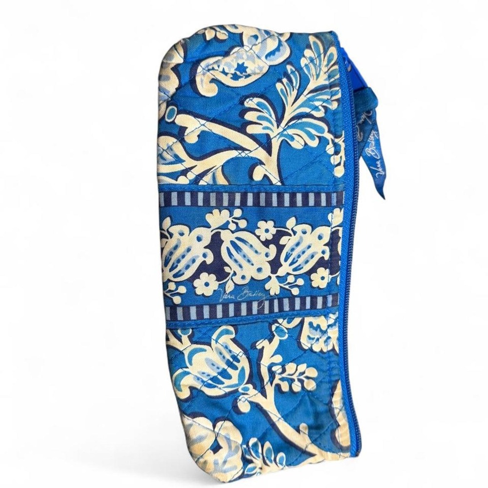 Vera Bradley makeup bag